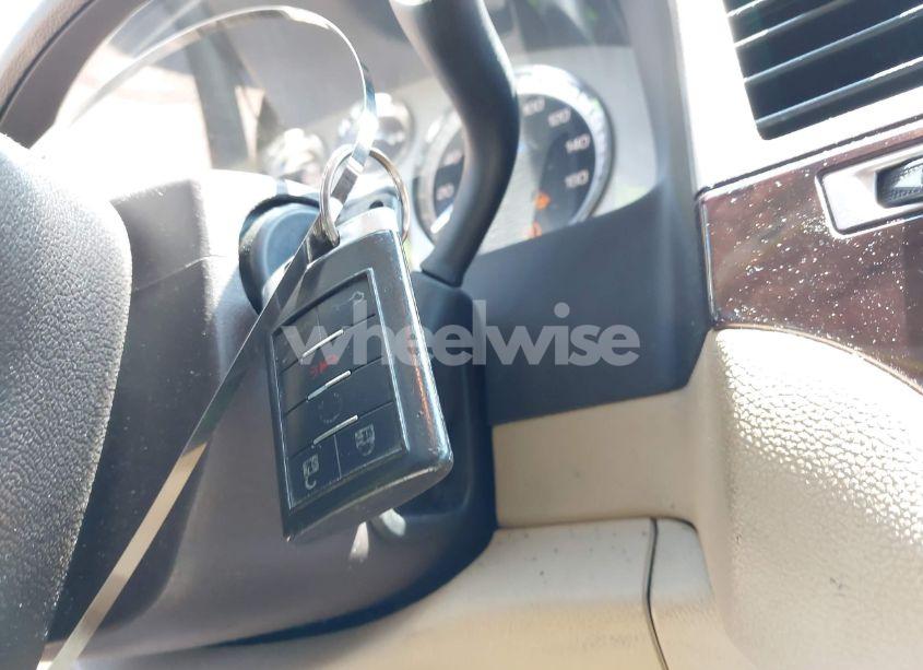 Photo 11 of 2010 Cadillac Escalade PREMIUM (VIN 1GYUCCEF0AR155906)