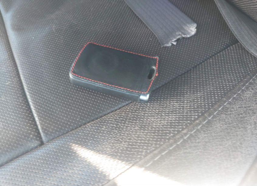 Photo 11 of 2010 Cadillac Escalade PLATINUM EDITION (VIN 1GYUCDEF0AR235812)