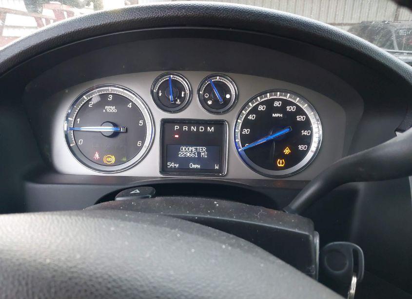 Photo 7 of 2010 Cadillac Escalade STANDARD (VIN 1GYUKAEF3AR214762)