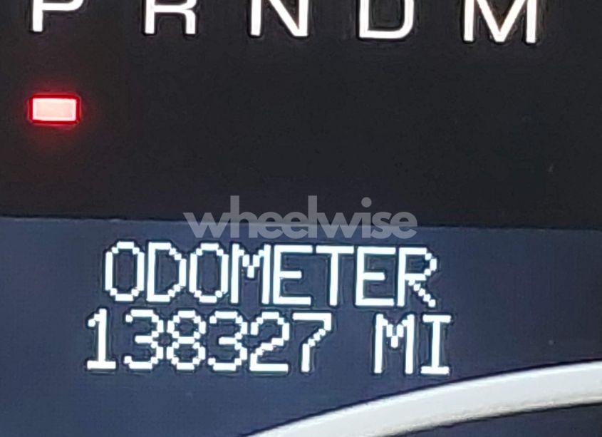 Photo 15 of 2010 Cadillac Escalade STANDARD (VIN 1GYUKAEF7AR114664)