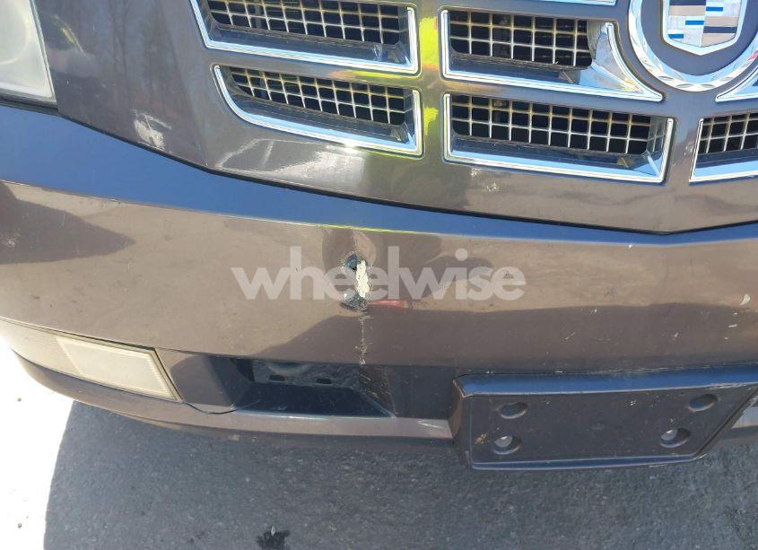 Photo 6 of 2010 Cadillac Escalade LUXURY (VIN 1GYUKBEF1AR270222)