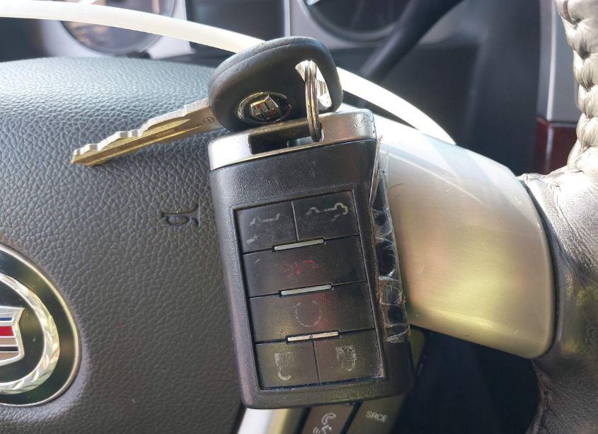 Photo 11 of 2010 Cadillac Escalade LUXURY (VIN 1GYUKBEF3AR236850)