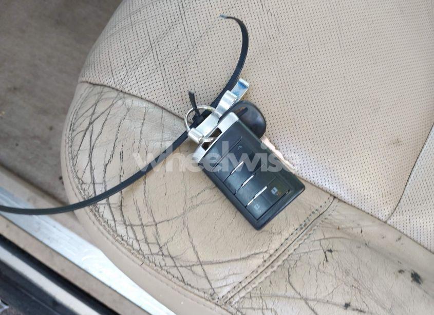 Photo 11 of 2010 Cadillac Escalade LUXURY (VIN 1GYUKBEF4AR225386)