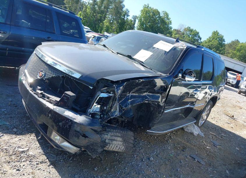 Photo 2 of 2010 Cadillac Escalade LUXURY (VIN 1GYUKBEF6AR153588)