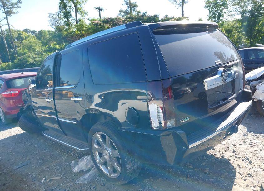 Photo 3 of 2010 Cadillac Escalade LUXURY (VIN 1GYUKBEF6AR153588)