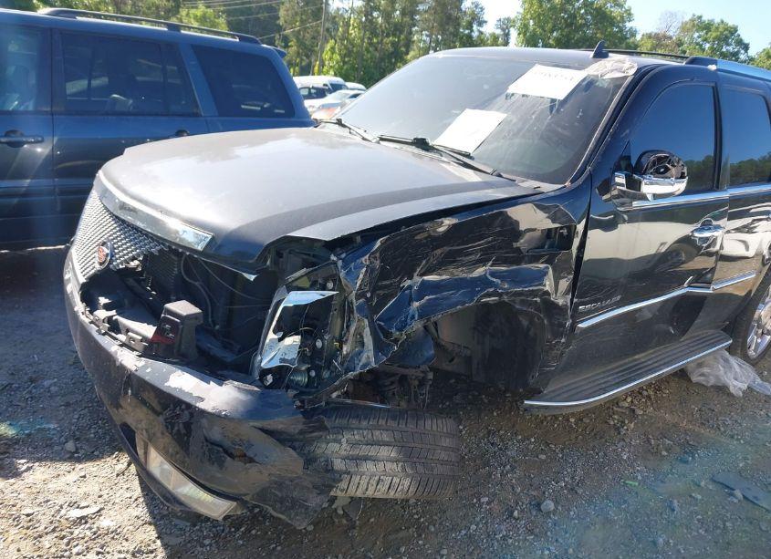 Photo 6 of 2010 Cadillac Escalade LUXURY (VIN 1GYUKBEF6AR153588)