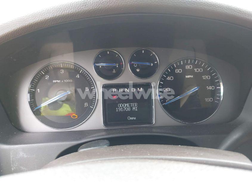 Photo 7 of 2010 Cadillac Escalade LUXURY (VIN 1GYUKBEF8AR133830)