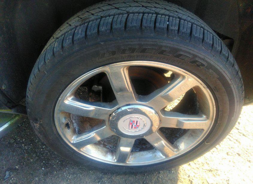 Photo 19 of 2010 Cadillac Escalade LUXURY (VIN 1GYUKBEF8AR148666)