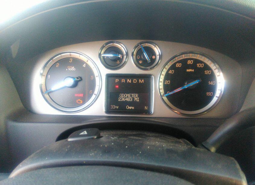 Photo 7 of 2010 Cadillac Escalade LUXURY (VIN 1GYUKBEF8AR148666)