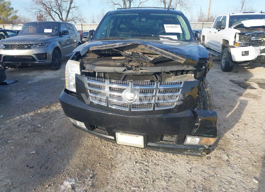 Photo 6 of 2010 Cadillac Escalade PREMIUM (VIN 1GYUKCEF9AR177020)