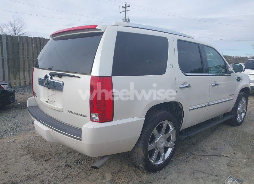 Photo 4 of 2010 Cadillac Escalade HYBRID STANDARD (VIN 1GYUKEEJ8AR169281)