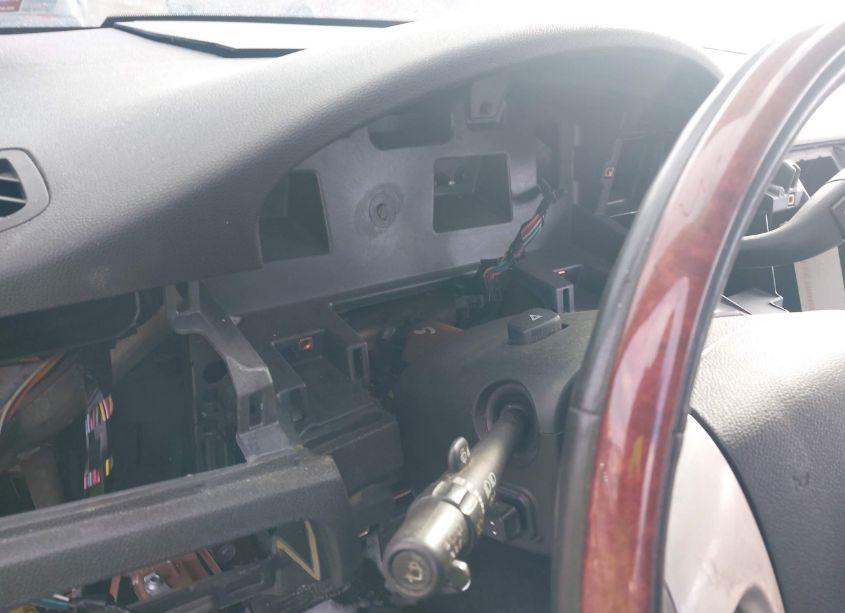 Photo 7 of 2010 Cadillac Escalade ESV LUXURY (VIN 1GYUKHEF2AR113818)