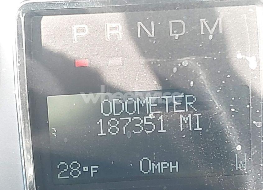 Photo 16 of 2010 Cadillac Escalade ESV LUXURY (VIN 1GYUKHEF6AR180437)