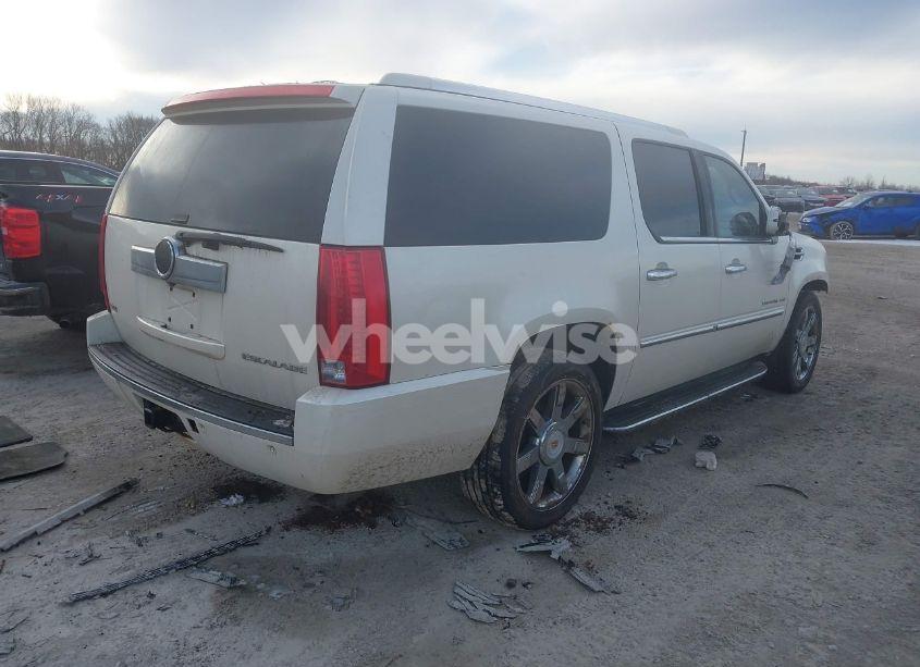 Photo 4 of 2010 Cadillac Escalade ESV LUXURY (VIN 1GYUKHEF7AR157913)