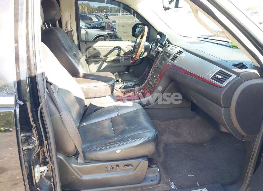 Photo 5 of 2010 Cadillac Escalade ESV LUXURY (VIN 1GYUKHEF9AR255115)