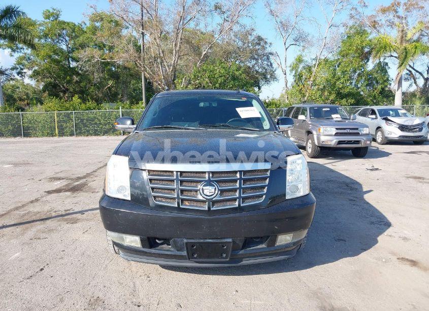 Photo 6 of 2010 Cadillac Escalade ESV LUXURY (VIN 1GYUKHEF9AR255115)