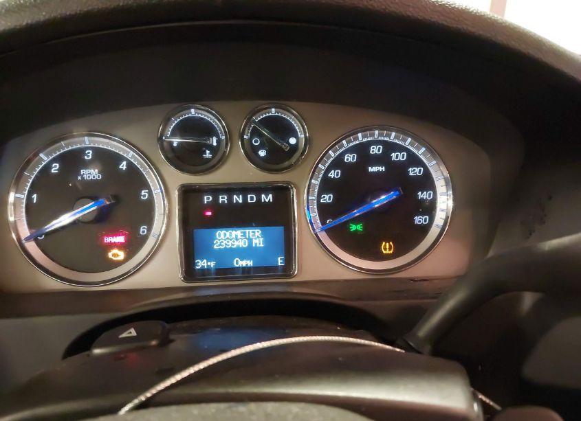 Photo 16 of 2010 Cadillac Escalade ESV PREMIUM (VIN 1GYUKJEF5AR159473)