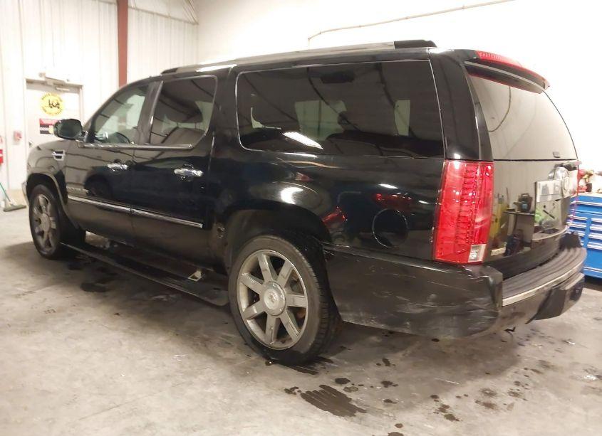 Photo 3 of 2010 Cadillac Escalade ESV PREMIUM (VIN 1GYUKJEF5AR159473)