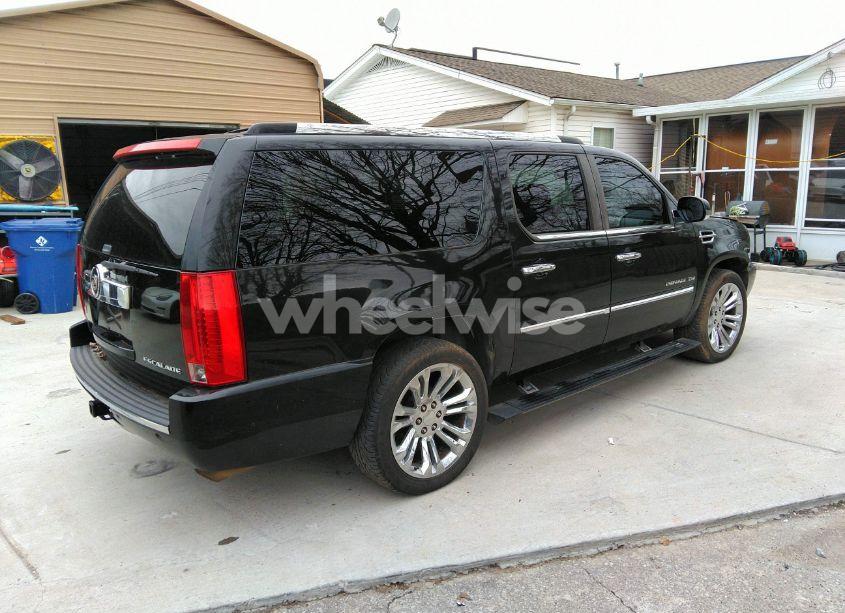 Photo 4 of 2010 Cadillac Escalade ESV PREMIUM (VIN 1GYUKJEF7AR176744)