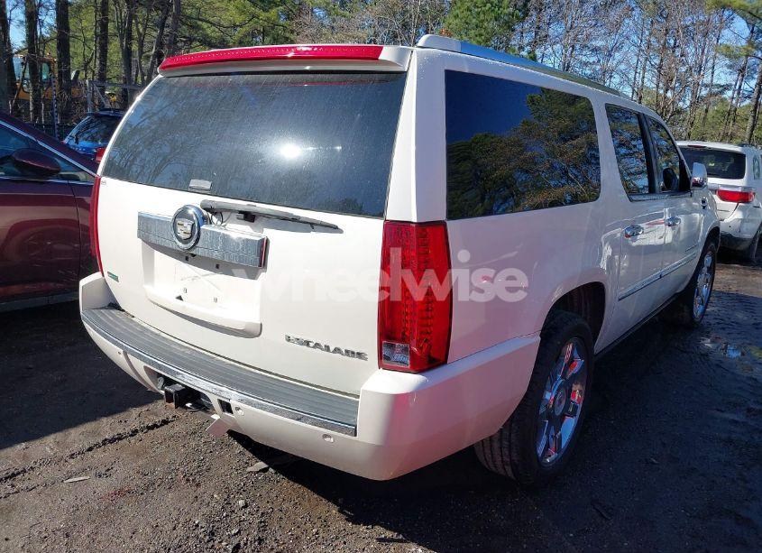 Photo 4 of 2010 Cadillac Escalade ESV PREMIUM (VIN 1GYUKJEFXAR228500)