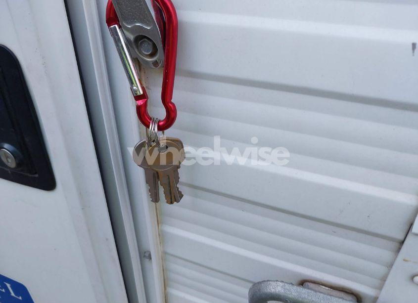 Photo 11 of 2001 Hart Mfg. SMOOTHSKIN (VIN 1H9EH142311051444)