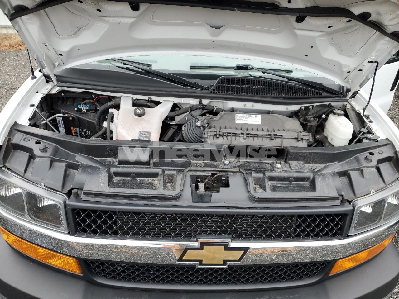 Photo 12 of 2024 CHEVROLET EXPRESS G3500 UTILITY / SERVICE TRUCK (VIN 1HA0GRF74RN005802)