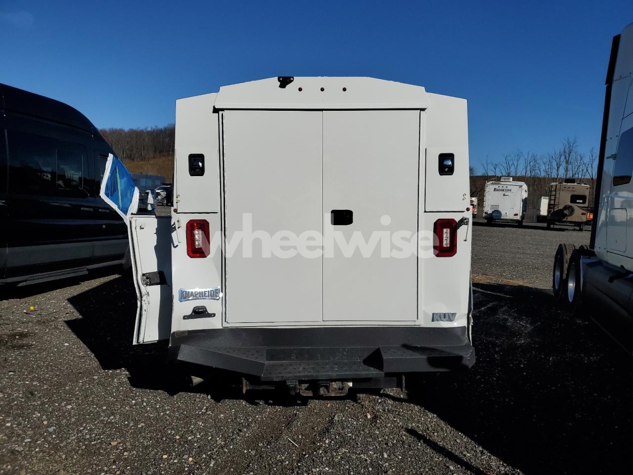 Photo 6 of 2024 CHEVROLET EXPRESS G3500 UTILITY / SERVICE TRUCK (VIN 1HA0GRF74RN005802)