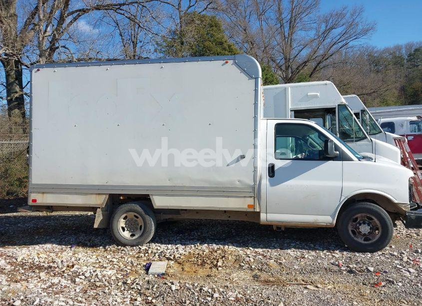 Photo 13 of 2017 Chevrolet Express CUTAWAY WORK VAN (VIN 1HA0GRFFXHN001694)