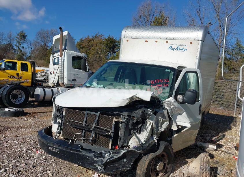 Photo 2 of 2017 Chevrolet Express CUTAWAY WORK VAN (VIN 1HA0GRFFXHN001694)