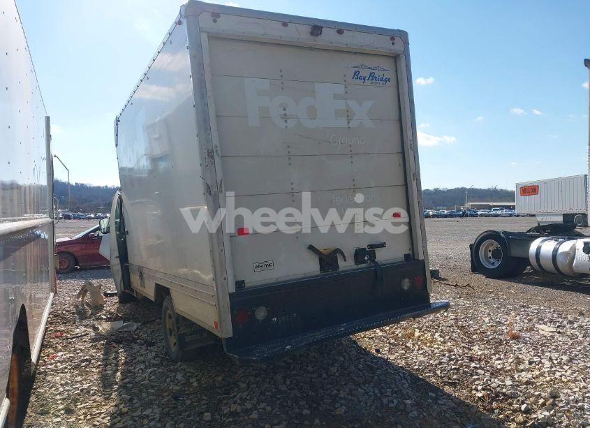 Photo 3 of 2017 Chevrolet Express CUTAWAY WORK VAN (VIN 1HA0GRFFXHN001694)