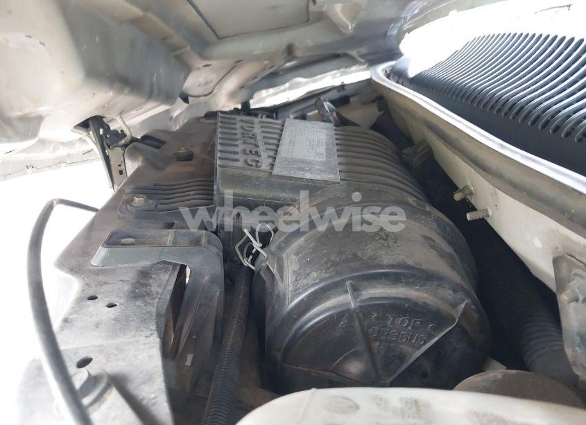 Photo 9 of 2017 Chevrolet Express CUTAWAY WORK VAN (VIN 1HA0GRFFXHN001694)