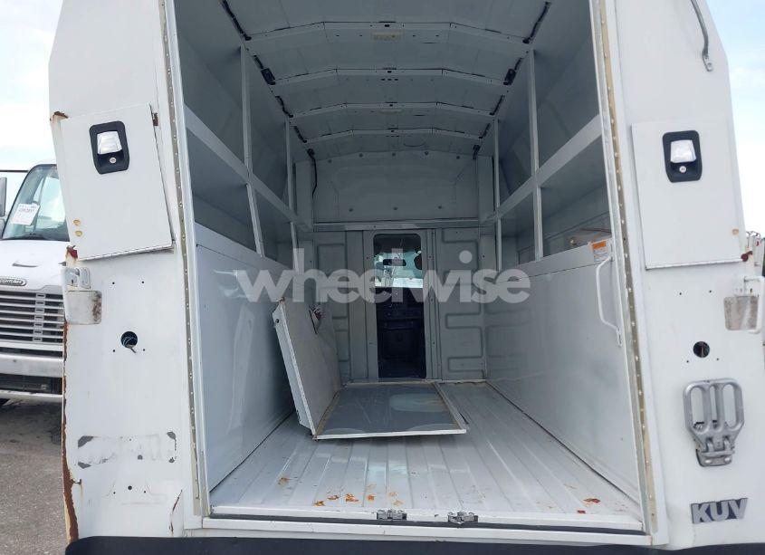 Photo 7 of 2020 Chevrolet Express CUTAWAY WORK VAN (VIN 1HA0GRFG2LN002811)