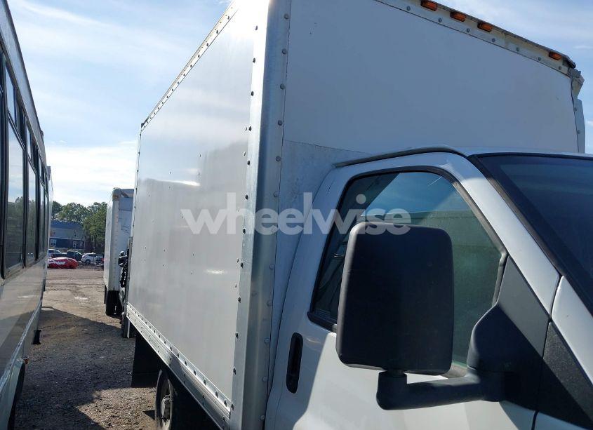 Photo 13 of 2017 Chevrolet Express CUTAWAY WORK VAN (VIN 1HA0GRFG6HN001880)