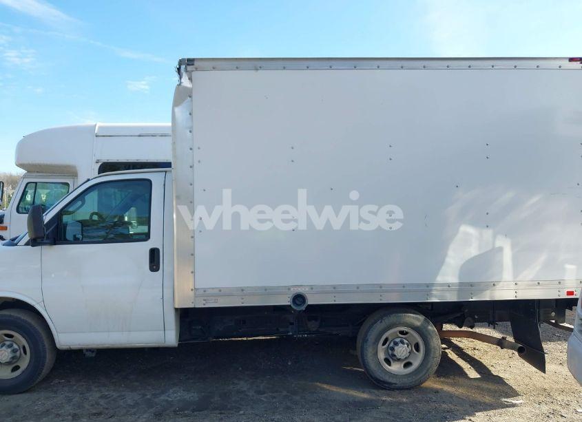 Photo 14 of 2017 Chevrolet Express CUTAWAY WORK VAN (VIN 1HA0GRFG6HN001880)