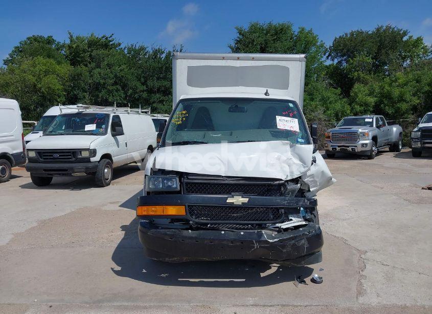 Photo 15 of 2023 Chevrolet Express CUTAWAY WORK VAN (VIN 1HA0GSF72PN011442)