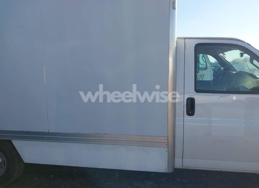 Photo 15 of 2023 Chevrolet Express CUTAWAY WORK VAN (VIN 1HA0GSF74PN009787)