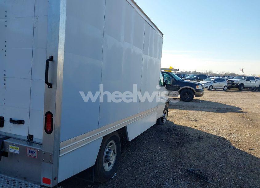 Photo 4 of 2023 Chevrolet Express CUTAWAY WORK VAN (VIN 1HA0GSF74PN009787)