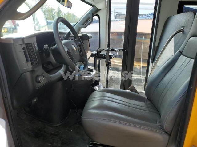 Photo 2 of 2020 CHEVROLET EXPRESS G3500 (VIN 1HA3GRBG7LN004167)