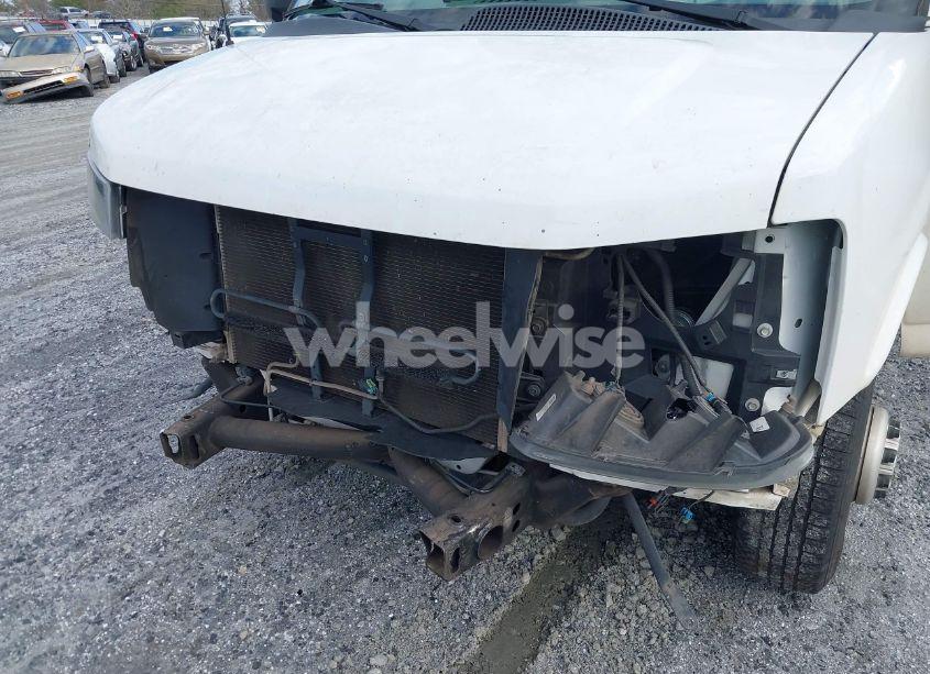 Photo 12 of 2020 Chevrolet Express CUTAWAY WORK VAN (VIN 1HA3GSFG1LN012377)