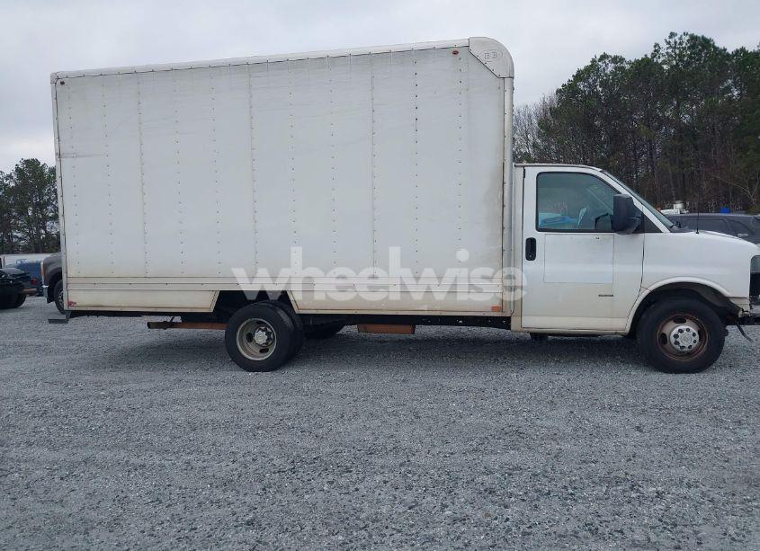 Photo 14 of 2020 Chevrolet Express CUTAWAY WORK VAN (VIN 1HA3GSFG1LN012377)