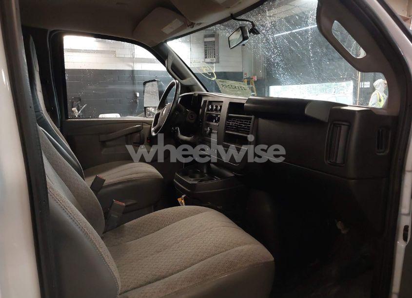 Photo 7 of 2023 Chevrolet Express CUTAWAY WORK VAN (VIN 1HA3GTC75PN012737)