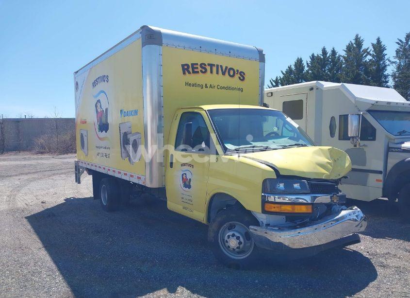 2023 Chevrolet Express CUTAWAY 4500 VAN (VIN 1HA6GUC79PN018284) main photo