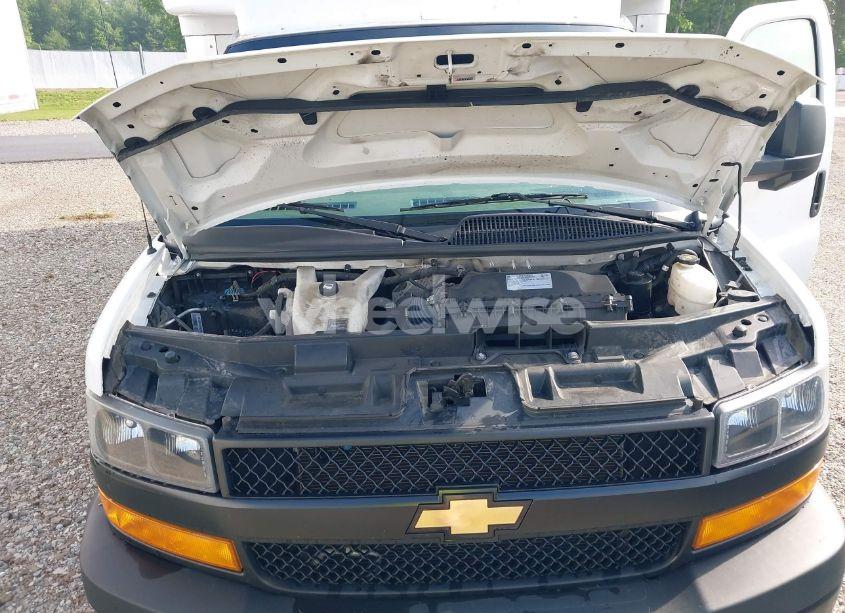 Photo 9 of 2021 Chevrolet Express CUTAWAY 4500 VAN (VIN 1HA6GVC71MN010780)