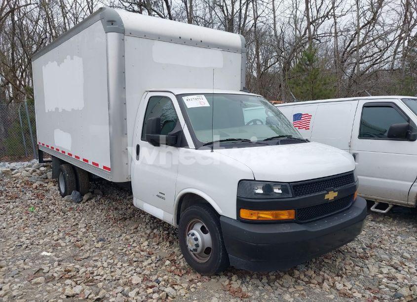 2023 Chevrolet Express CUTAWAY 4500 VAN (VIN 1HA6GVF73PN001529) main photo