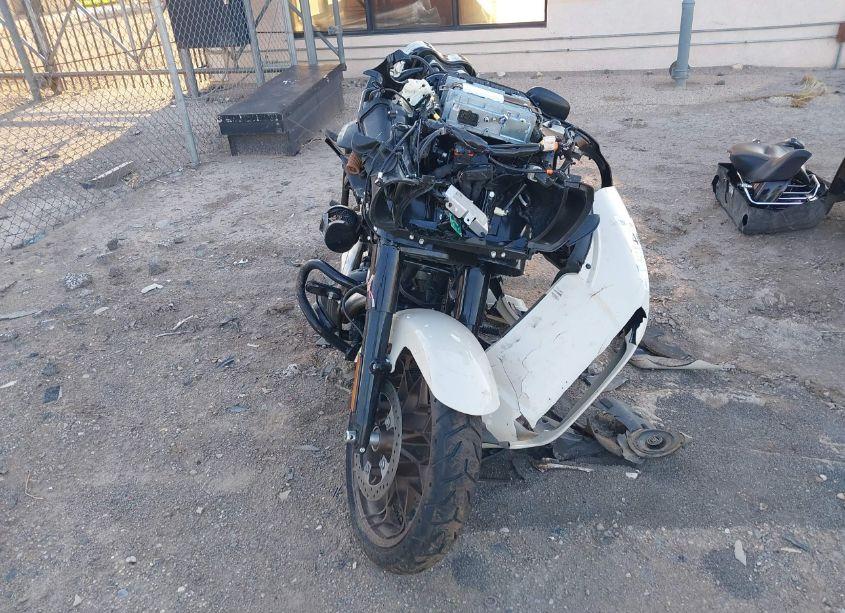 Photo 5 of 2023 Harley-davidson Fltrxst (VIN 1HD1ACL11PB623695)