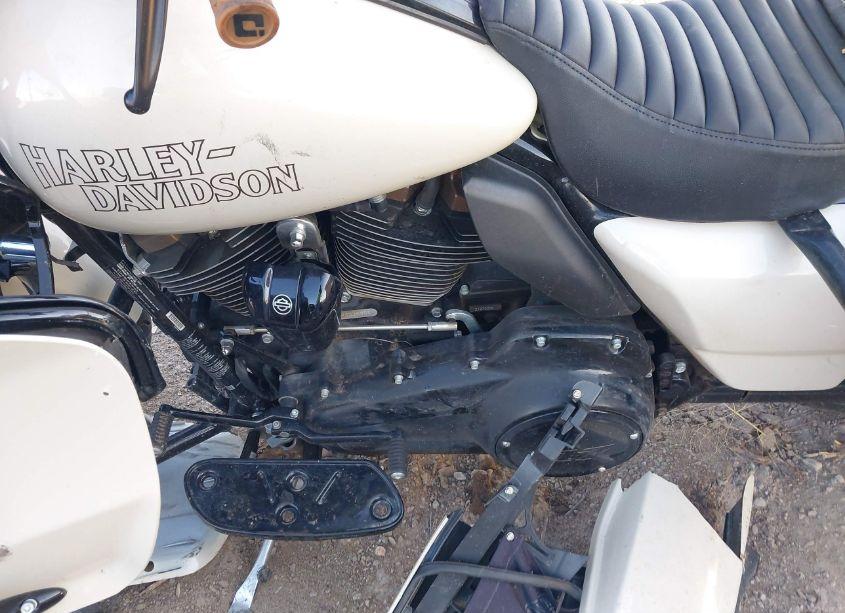 Photo 9 of 2023 Harley-davidson Fltrxst (VIN 1HD1ACL11PB623695)