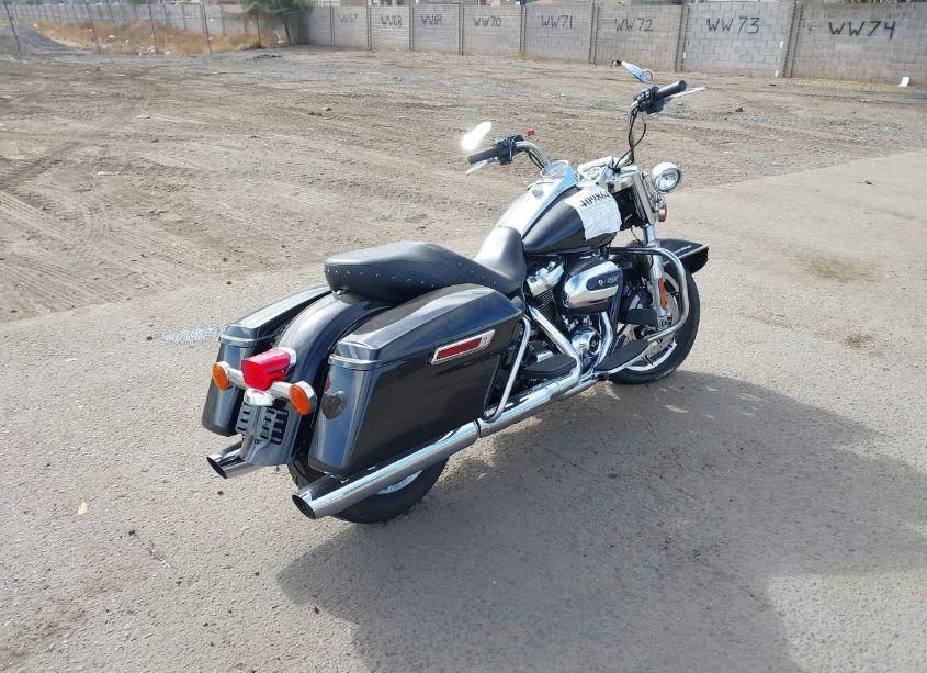 Photo 4 of 2018 Harley-davidson Flhr ROAD KING (VIN 1HD1FBC31JB675493)