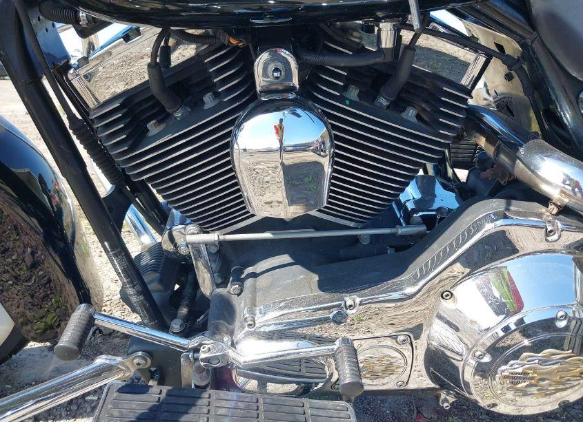 Photo 9 of 2002 Harley-davidson Flhri (VIN 1HD1FBW3X2Y613990)