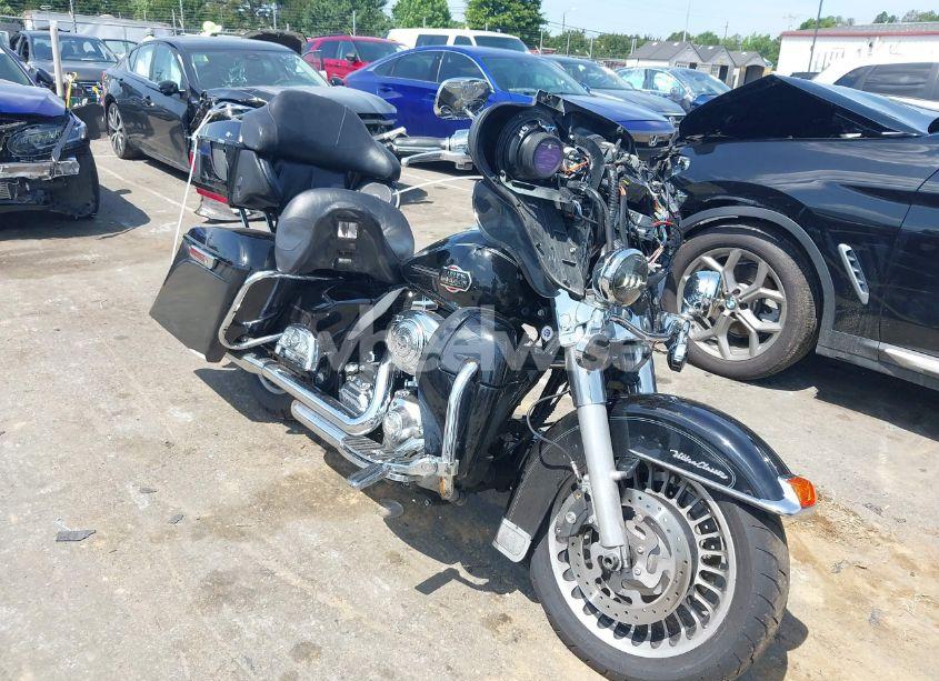 2009 Harley-davidson Flhtcu N/A (VIN 1HD1FC4109Y645820) main photo