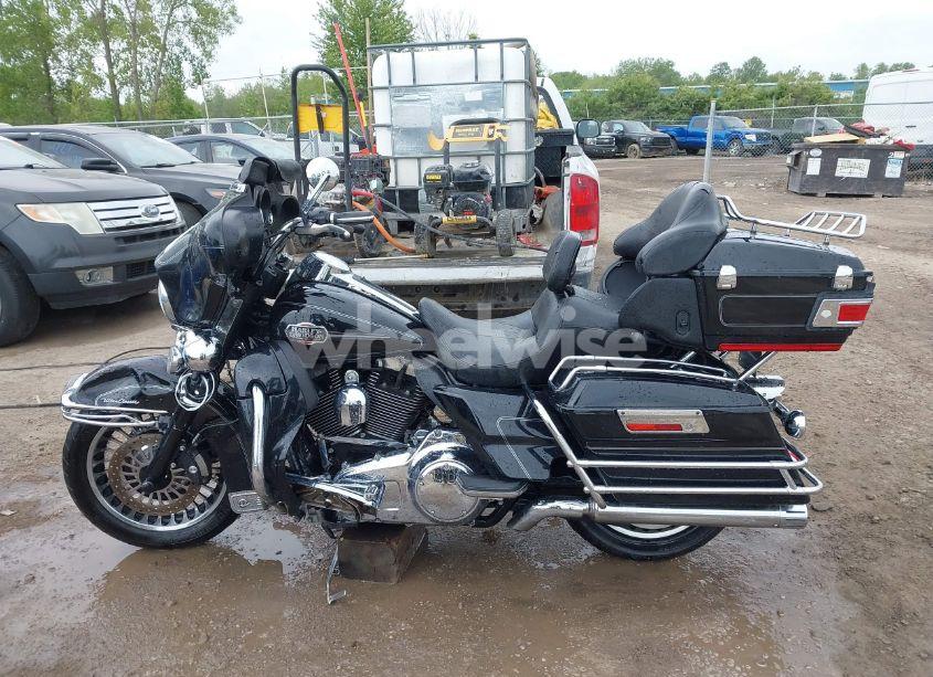 Photo 12 of 2009 Harley-davidson Flhtcu N/A (VIN 1HD1FC4129Y678995)